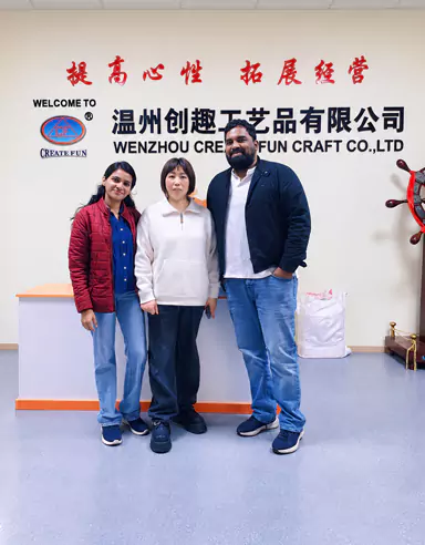 Emptores inspexerunt Wenzhou crea Fun Craft Co., Ltd